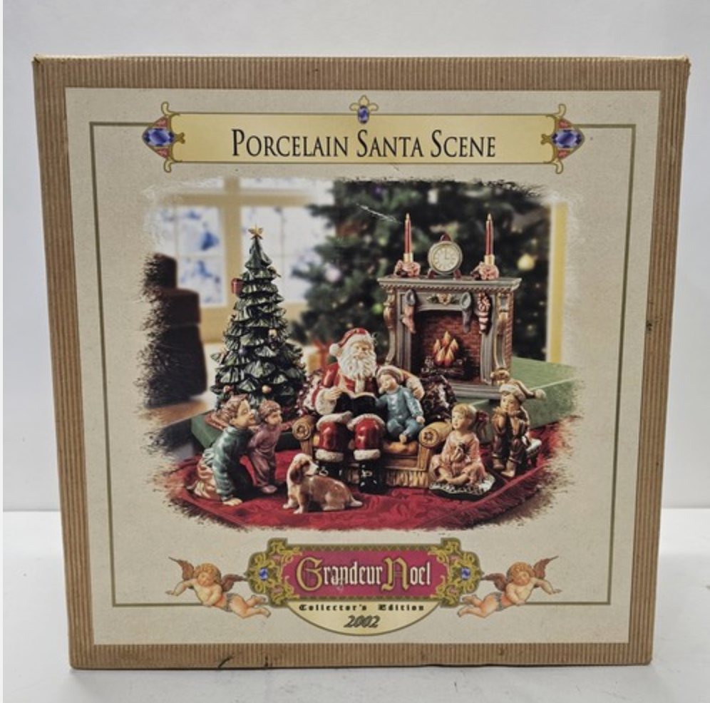 Grandeur Noel Porcelain Santa Scene – Collector’s Edition 2002