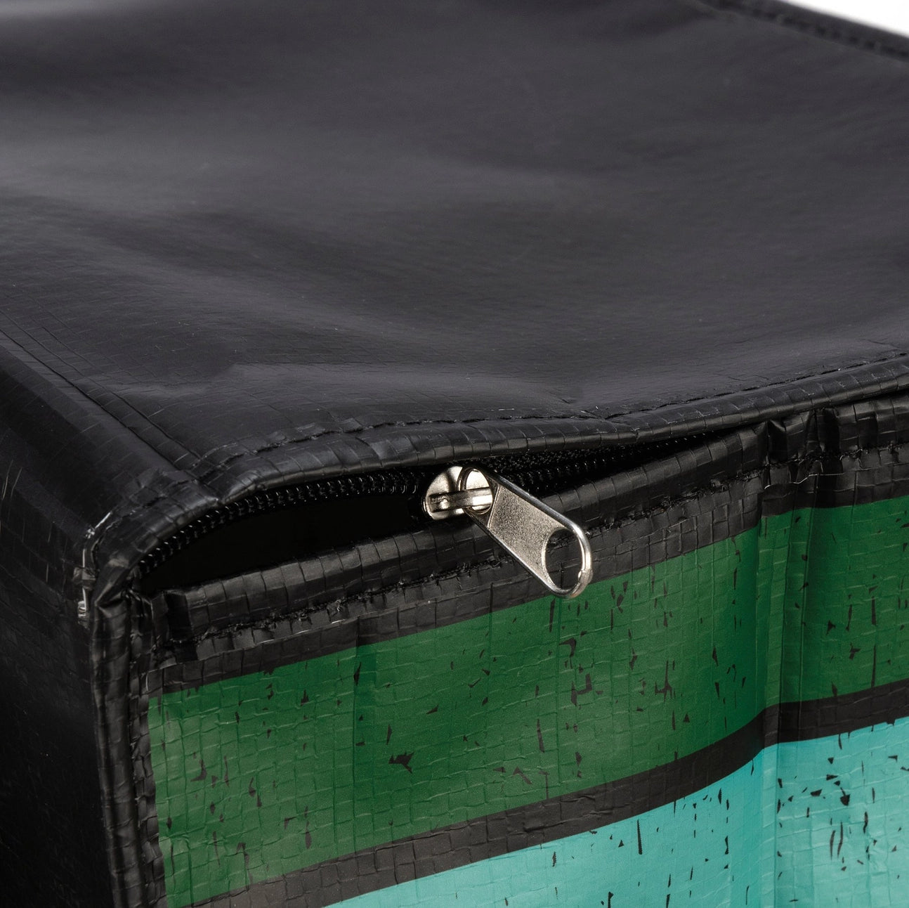 I Just Want To Drink Beer and Eat Barbeque Insulated Tote