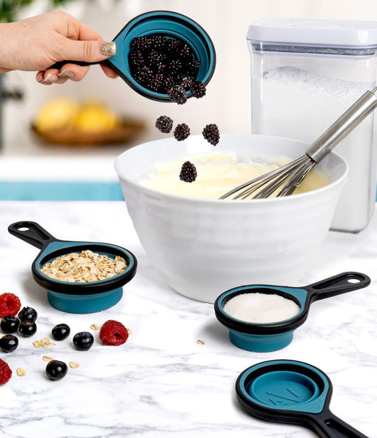Krumbs Kitchen® Collapsible Silicone Measuring Cups - Blue