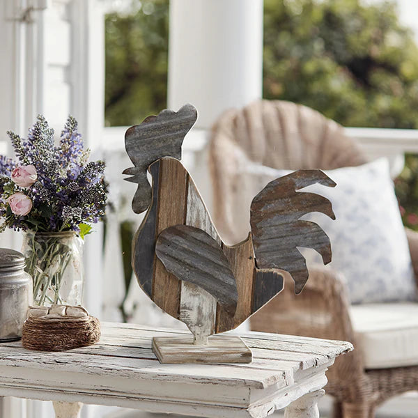 Reclaimed Wood Rooster Décor